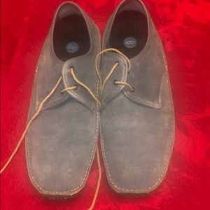 Blue Castro Jeans causal men’s shoe, slightly worn